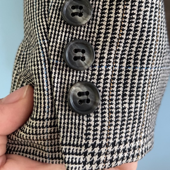 Vintage Burberry Plaid Sports Coat - Picture 10 of 13